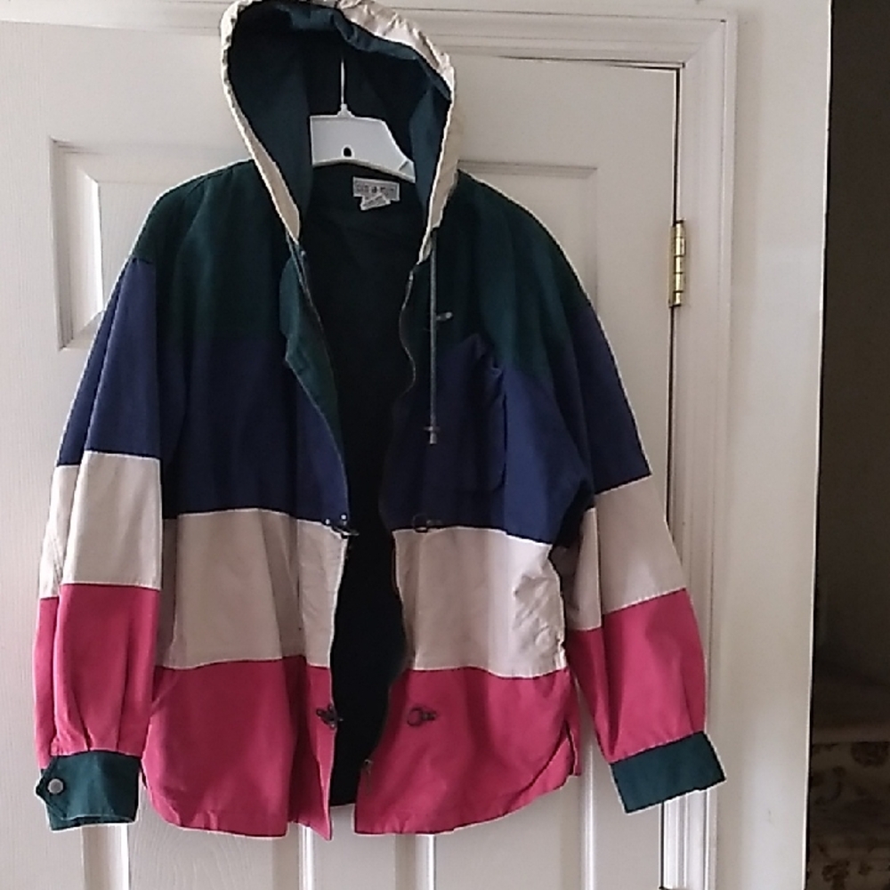 Colorblock Hooded Bomber Jacket in Green, Navy, White and Pink